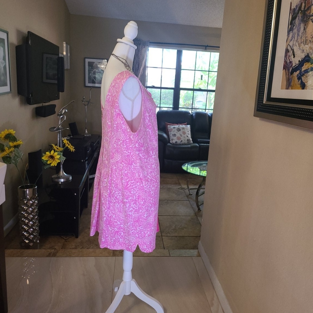 Lilly Pulitzer Pink Patterned Mini Dress with Hot Pink Trim - Picture 5 of 7